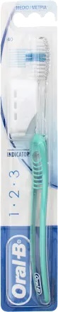 ORALB 123 INDICATOR SPAZZOLINO MANUALE SETOLE 35 MEDIE - farmascienza.it