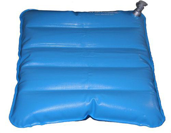 CUSCINO ANTIDECUBITO AD ARIA/ACQUA DIMENSIONI 41X41CM, APPLICABILE SU SEDIE DA COMODO O SU CARROZZELLE CAMERA D'ARIA IN PVC ATOSSICO ELETTROSALDATO, PATTA ANTISCIVOLO IN PVC - farmascienza.it